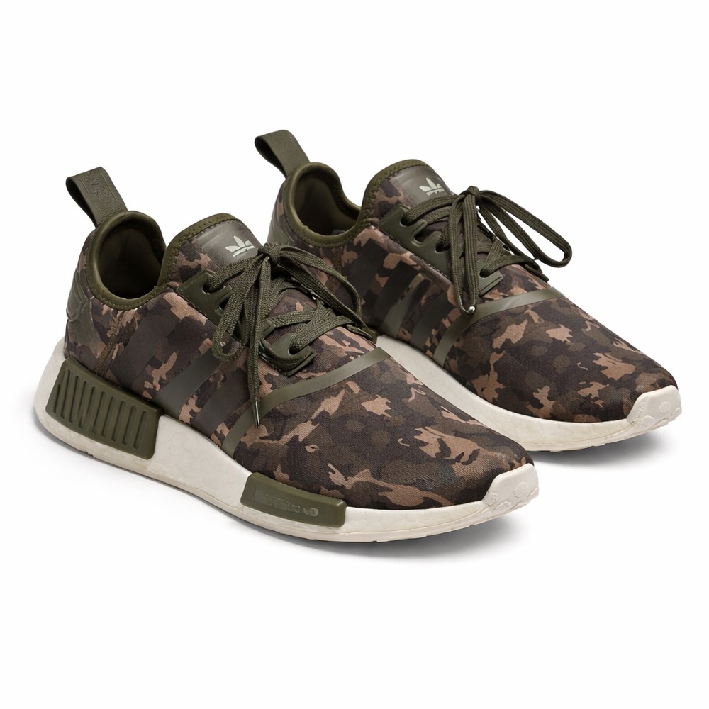 Adidas NMD R1 Camo Sneakers Olive Green Military Print Size 7